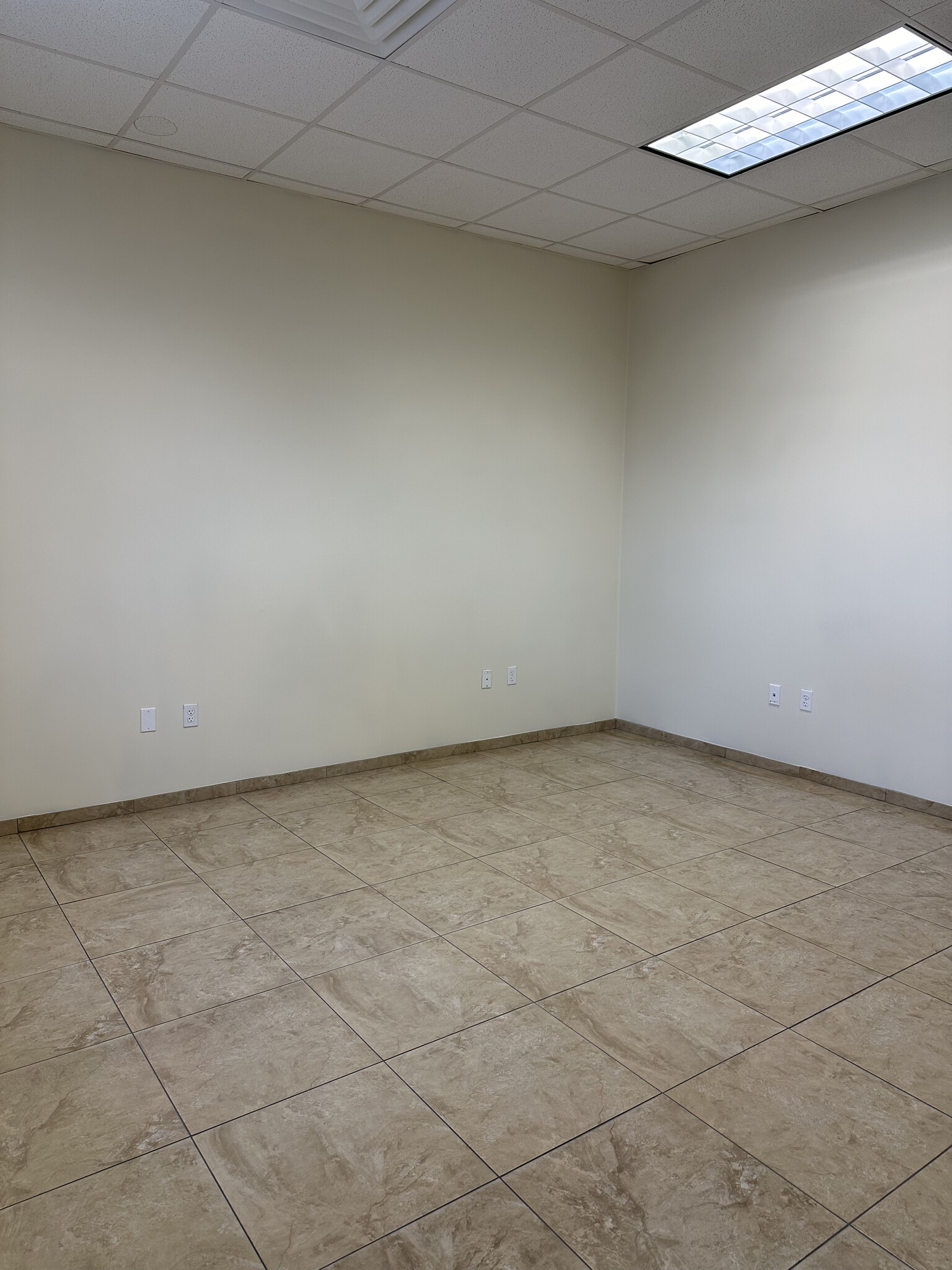 Flex Space Available in McAllen
